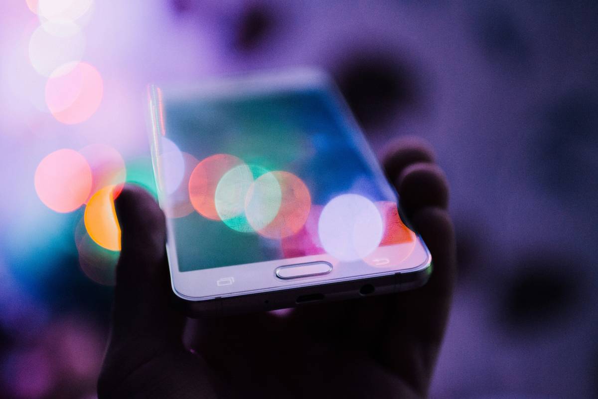 What Education App Is for Adults? The Mobile Gaming Twist No One Sees Coming